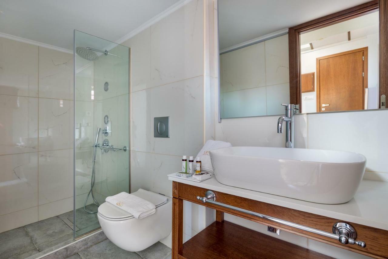 Vener Luxury Suites Hriszí Aktí Haniá Kültér fotó